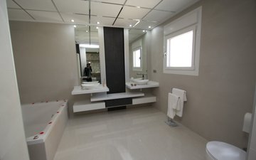 Property slide 17