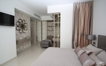 Property slide 9