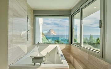 Property slide 24