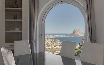 Property slide 10