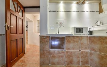 Property slide 35