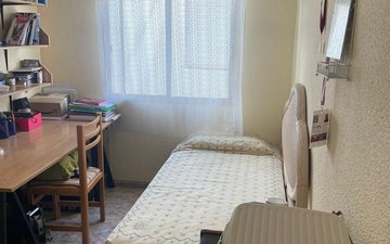 Property slide 22