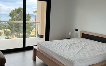 Property slide 20