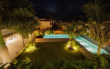 Property slide 25