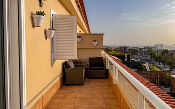 Property slide 32