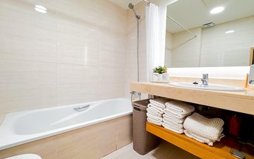 Property slide 46