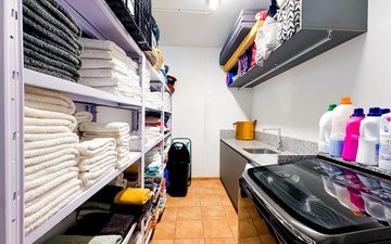 Property slide 50