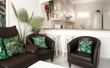 Property slide 18