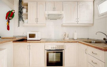 Property slide 20