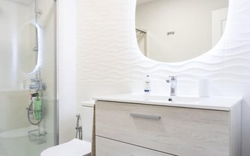 Property slide 24
