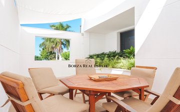 Property slide 31