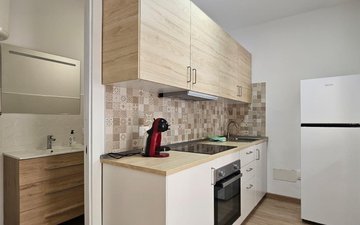 Property slide 7