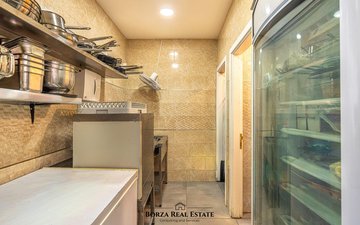 Property slide 22