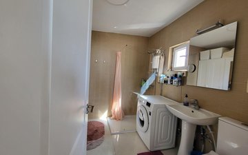 Property slide 37