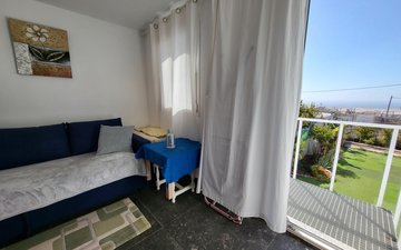 Property slide 50