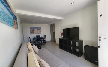 Property slide 6