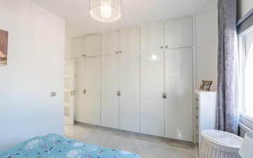 Property slide 39