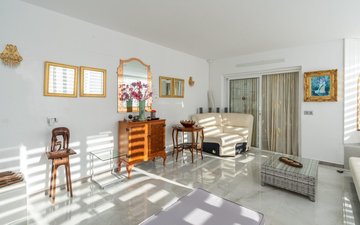 Property slide 8