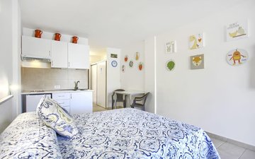Property slide 4