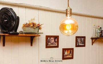 Property slide 18