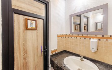 Property slide 21