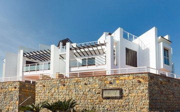 Property slide 31