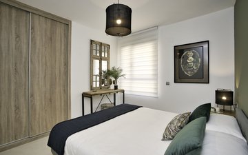 Property slide 21