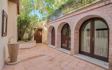 Property slide 19