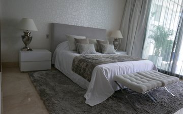 Property slide 10