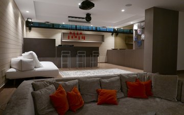 Property slide 20