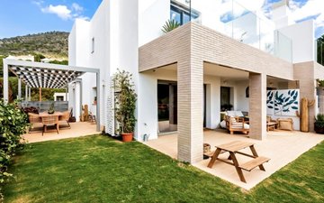 Property slide 12