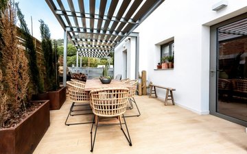 Property slide 18