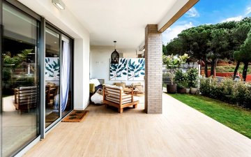 Property slide 20