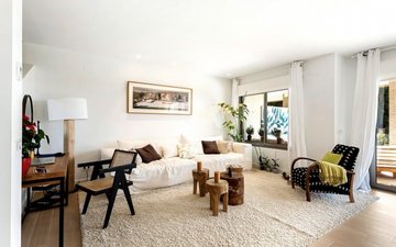 Property slide 7