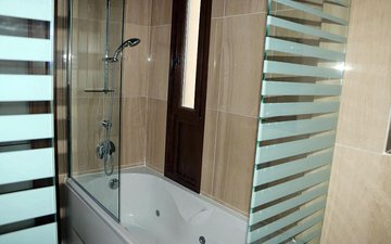 Property slide 17