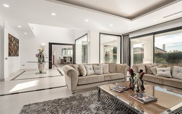 Property slide 16
