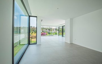 Property slide 10