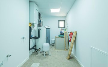 Property slide 33