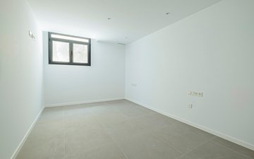 Property slide 34
