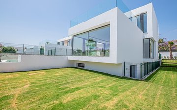 Property slide 40