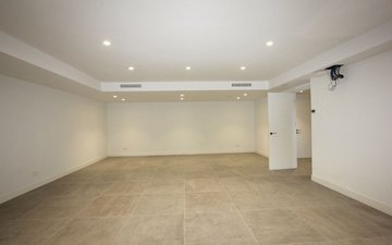 Property slide 31