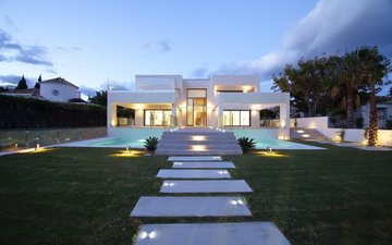 Property slide 42