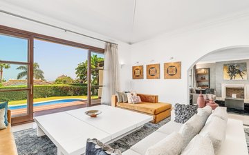 Property slide 18