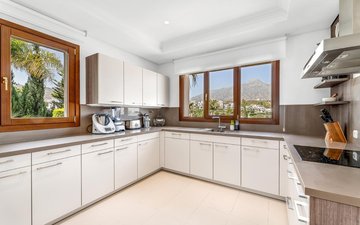 Property slide 24