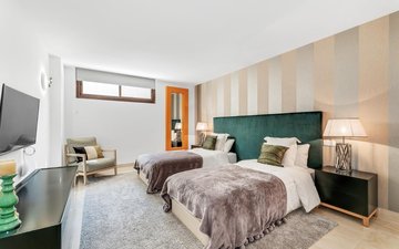 Property slide 30