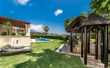 Property slide 71