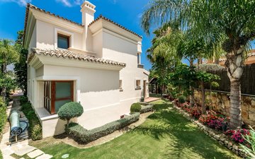 Property slide 74