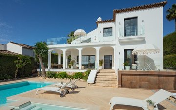 Property slide 19