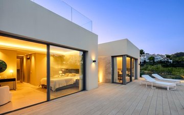 Property slide 20