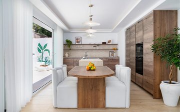 Property slide 16